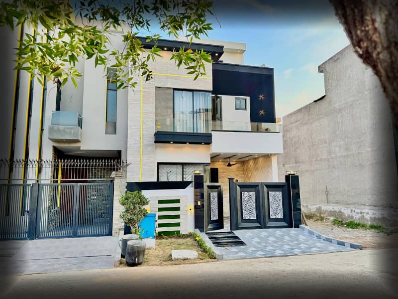 3 Years Installment Plan Luxury Brand New House In Park View City Lahore 0