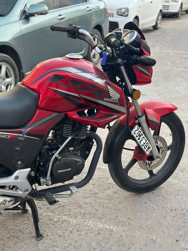 Honda CB 150F Brand New Bike 8