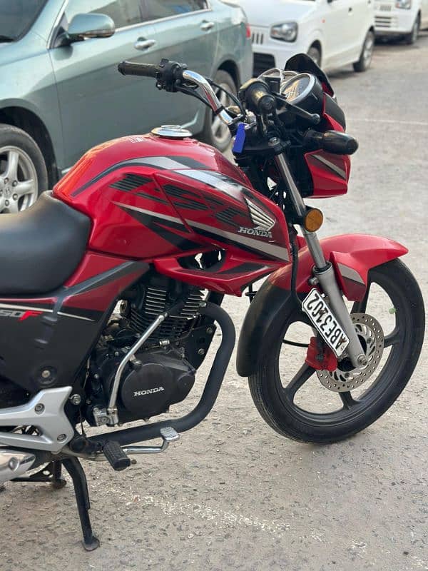 Honda CB 150F Brand New Bike 9