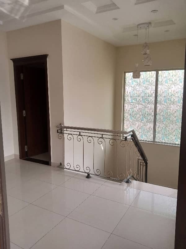 10 MARLA CORNER HOUSE FOR RENT 31