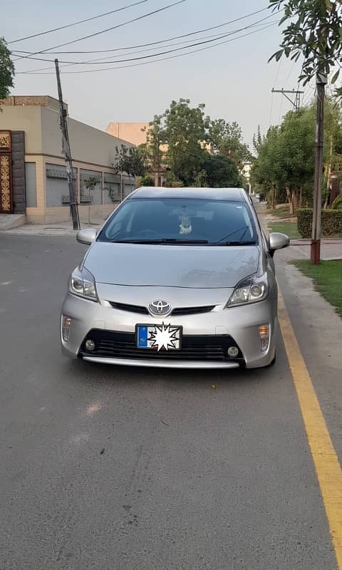 Toyota Prius 2013 10