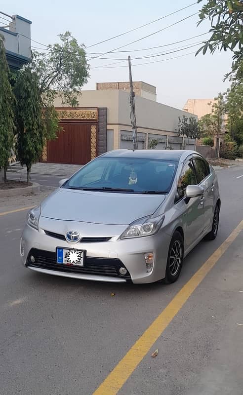 Toyota Prius 2013 11