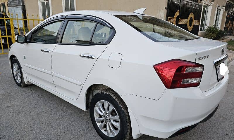 Honda City Aspire Prosmatec Automatic 1500cc, 2018/2019 _ Like New Car 3