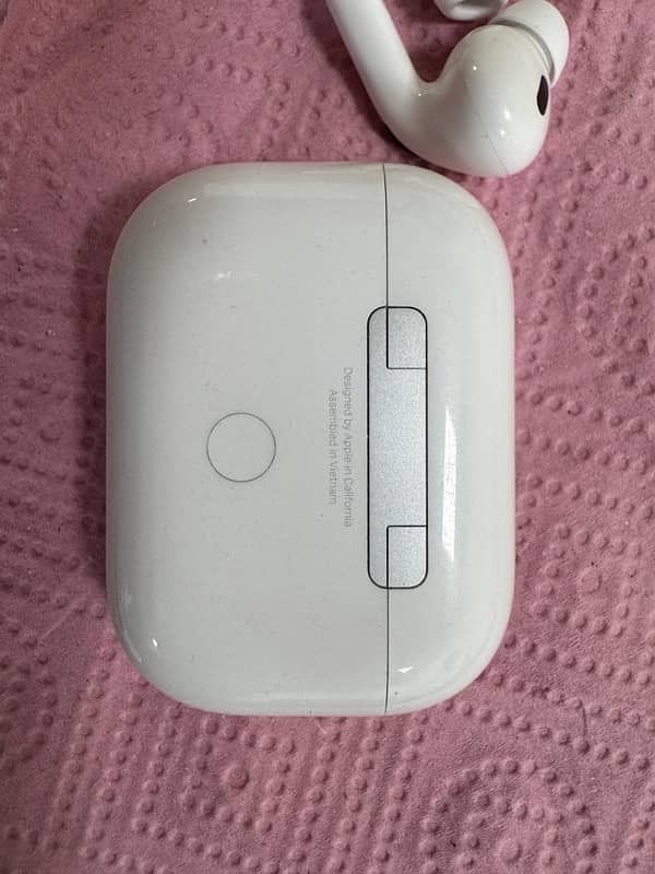 Apple AirPods Pro (2nd Gen) – Warranty till Oct 2025 4