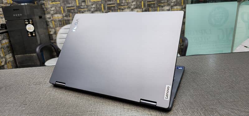 Lenovo Yoga 7i 2in1 Intel Ultra 5 125U 15th Generation 8