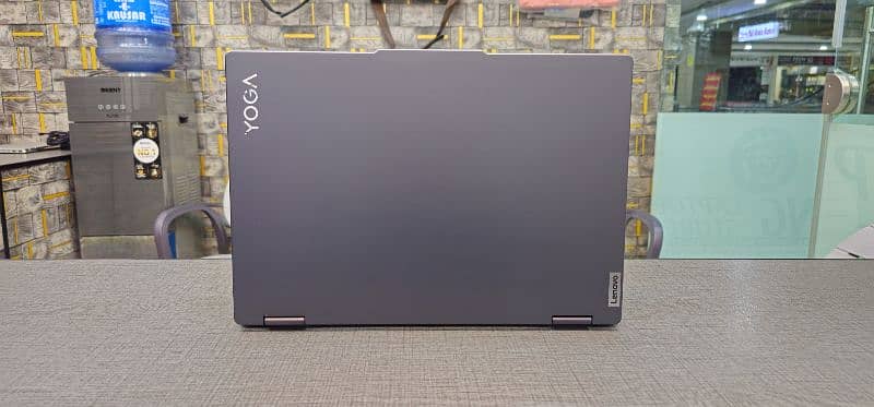 Lenovo Yoga 7i 2in1 Intel Ultra 5 125U 15th Generation 9