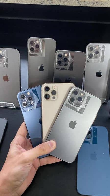 i Phone 8plus, 11,12,13,14,15 pro max on instalment Whatsap 3062623924 0