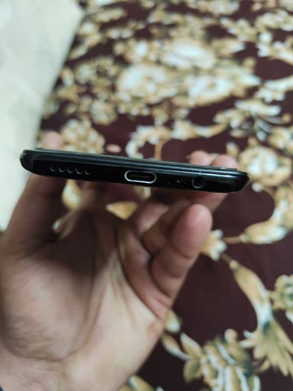 OnePlus 6 non PTA non active 8gb 128gb 3