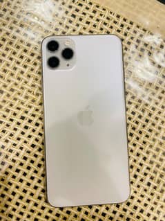 iPhone 11 Pro Max - 256 GB - White - PTA Approved