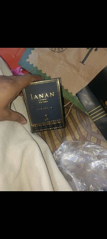 J. janan gold 4