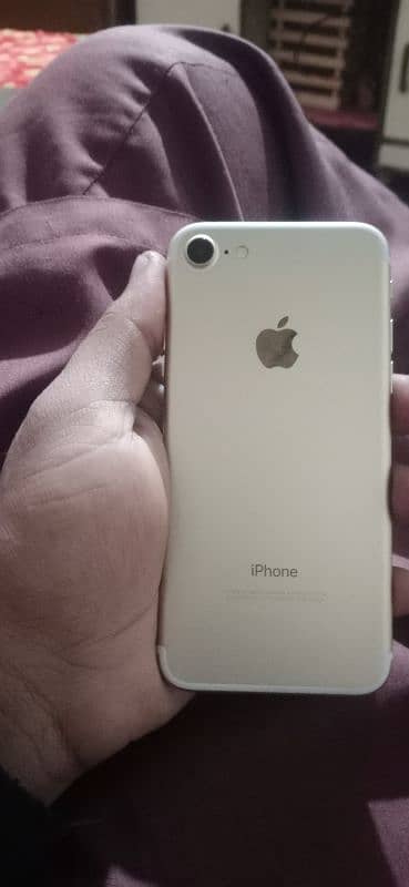 iphone 7 128 GB 2