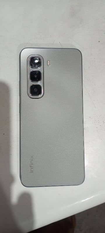 Infinix Hot 50 Pro 8/128 50mp Rear 8mp front Lush condition 1