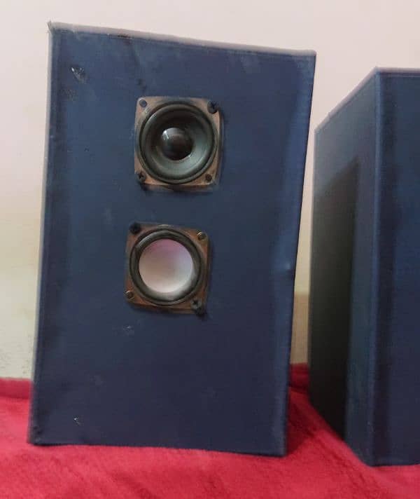 2PCS 2.5 Inch 12Watts 1 box  Speakers 4 Ohm 2