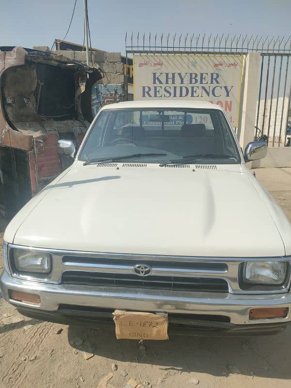 Toyota Hilux 1994 hilux single cabin 7