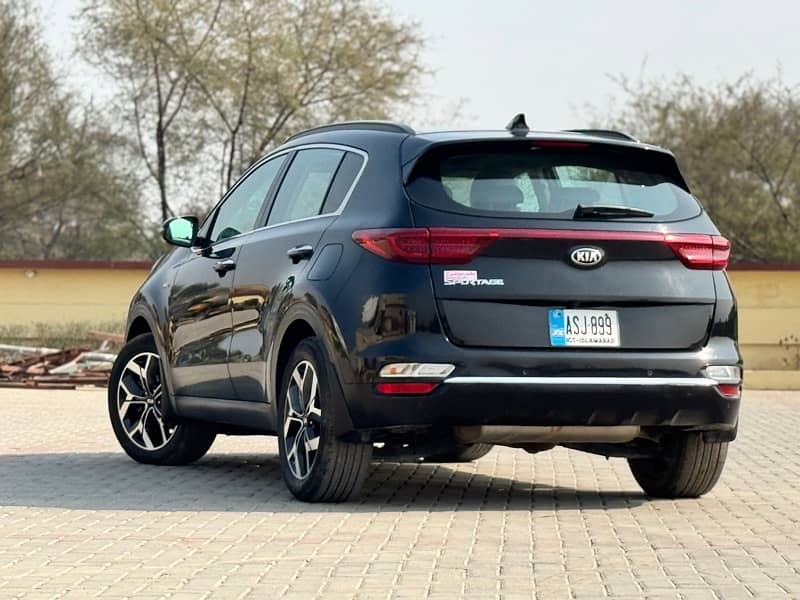 KIA Sportage 2021 1