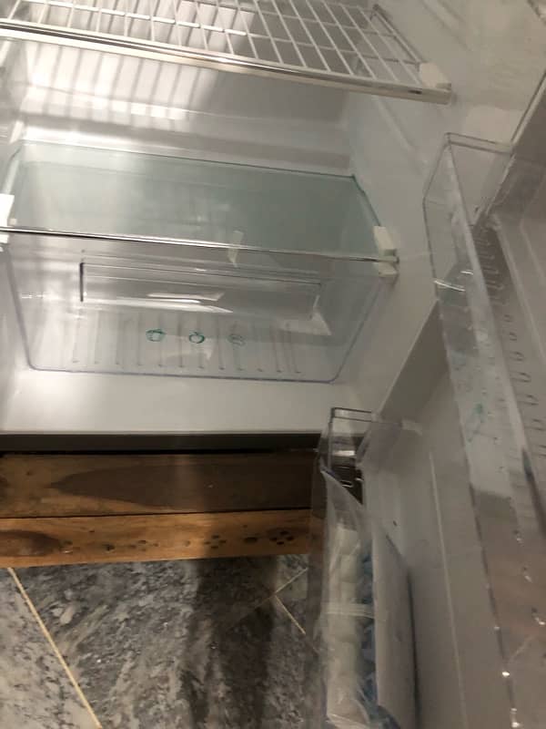 haier HRF 336 Frige for sale New box pack 5