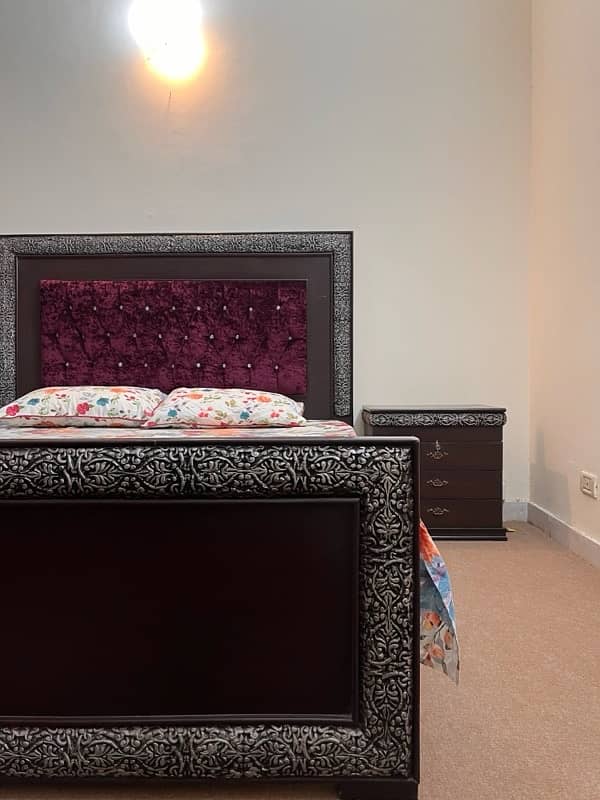 double bed with side table and dressing table 1