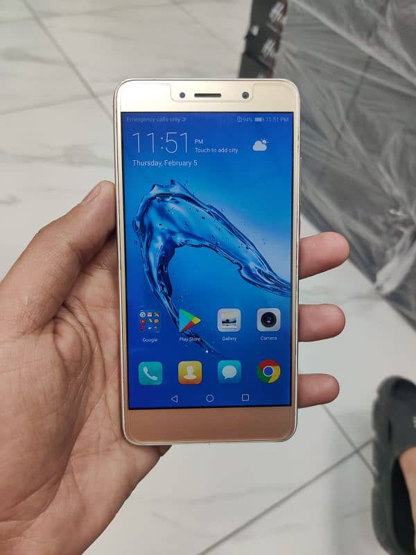 Exchange wale ajao Huawei y7 prime 4gb 64gb Official approved 0