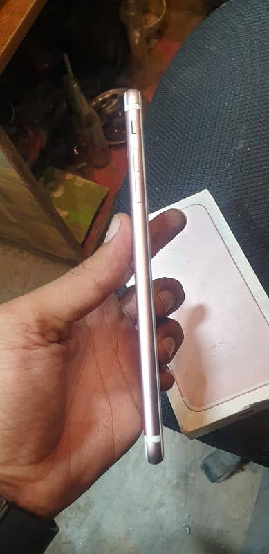 iphone 7plus 32gb PTA Approved 4