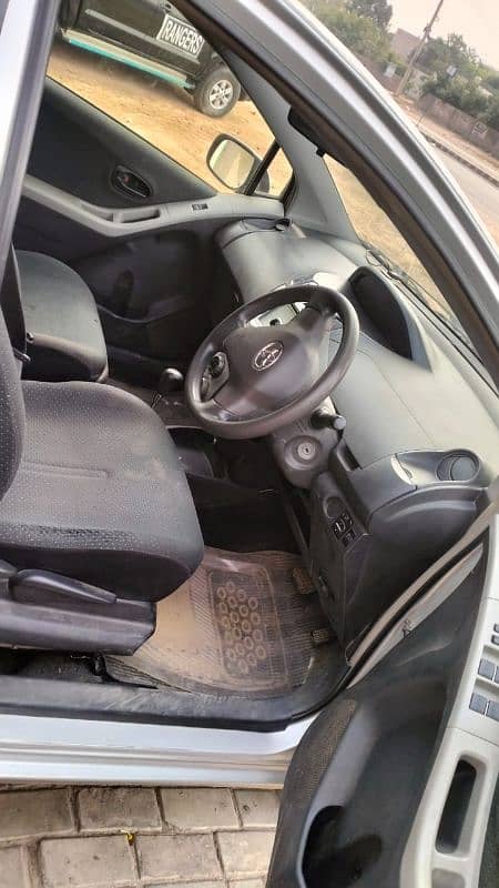 Toyota Vitz 2006-2009 2