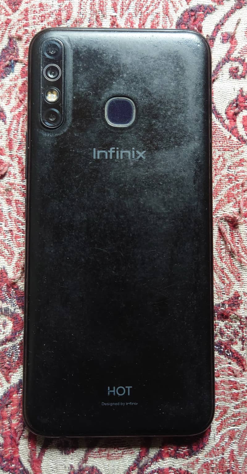 Infinix Hot 8 0