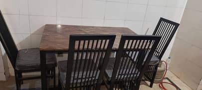 selling dinning table