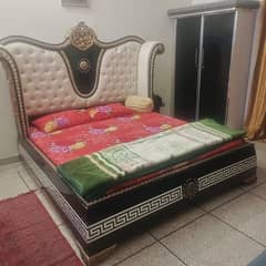 Bed set for sale