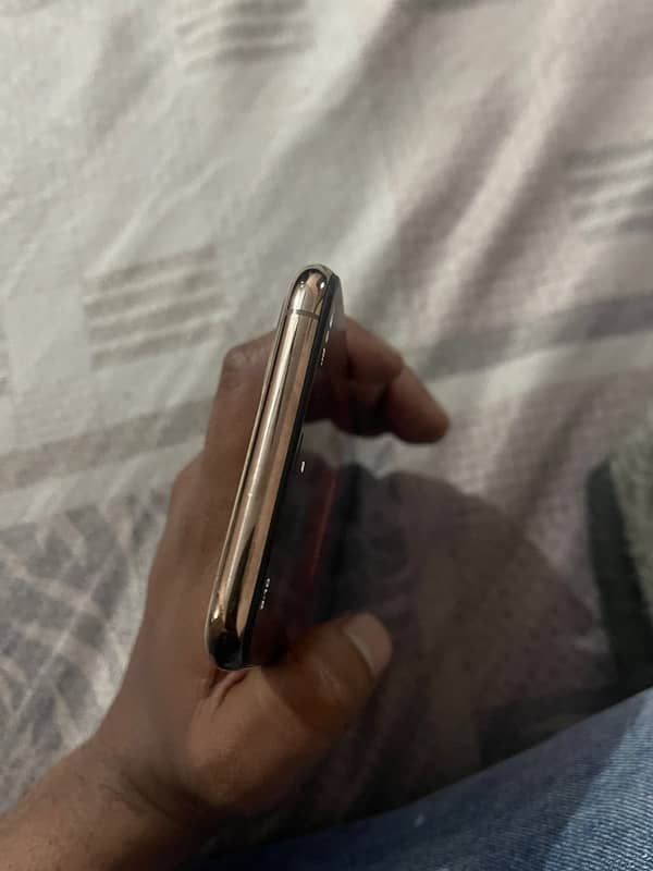 iphone 11 pro max dual physical pta approved 256 gb 4