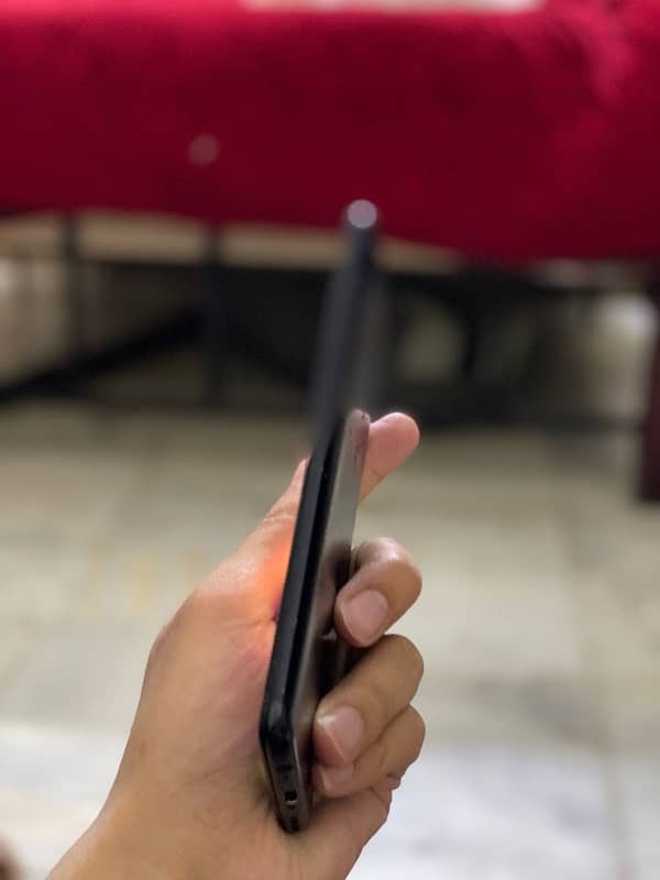 one plus 5T 4