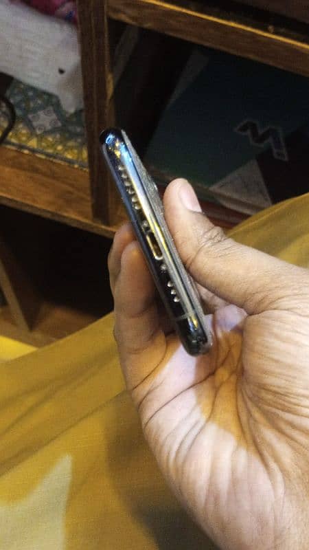 Iphone 11 pro 64Gb Grey Non Pta 4