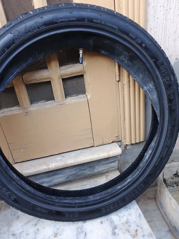 Tubeless tyre for sale 7