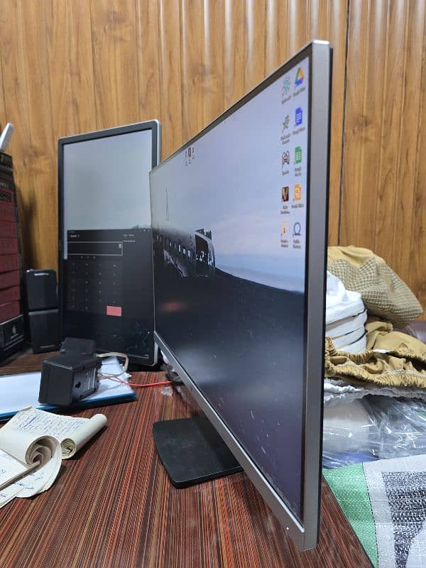 hp E273q 27" moniter (type c) 2