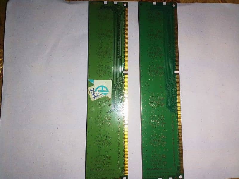 2 GB + 4 GB RAM DDR3 2 RAMS FOR SALE 1