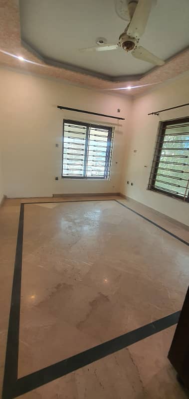 House For Rent in G-13 (4 Marla) 3