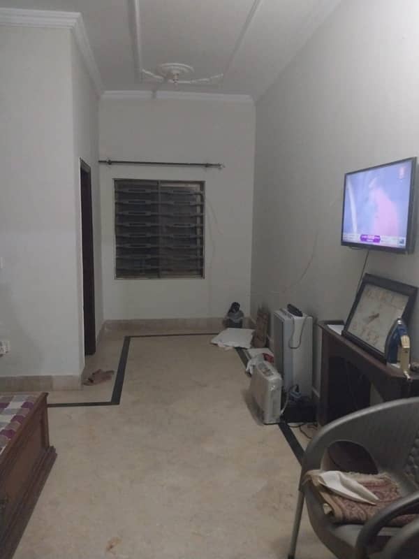 Upper Portion For Rent In G-13 (10 Marl A) 0