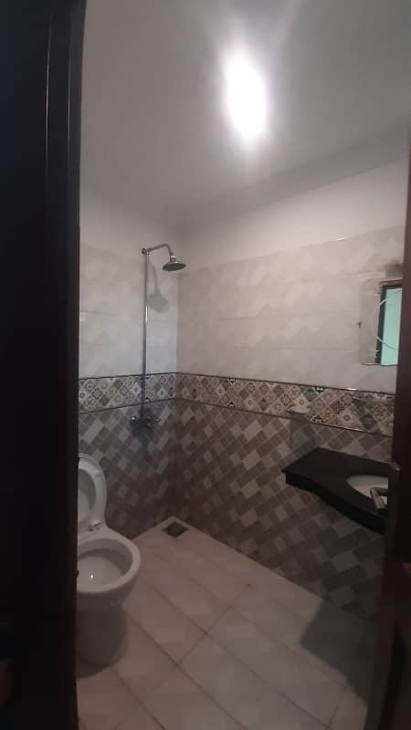 Upper Portion For Rent In G-13 (10 Marl A) 4