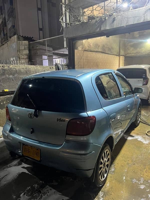 Toyota Vitz 2003 17