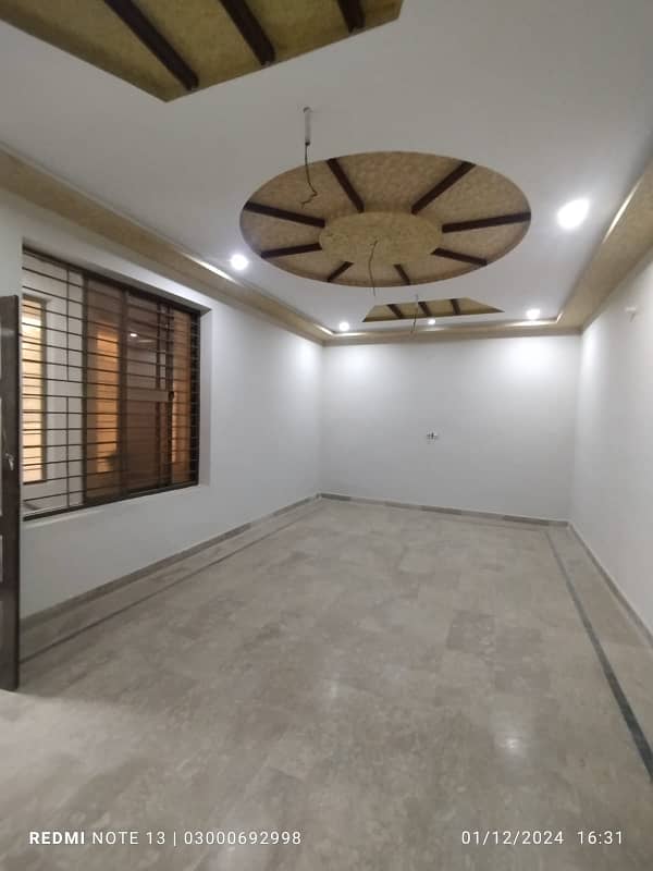 7 merla double story house for rent in uswa Grammar school multan 4