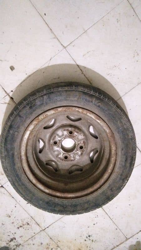 stupni tyre car 1