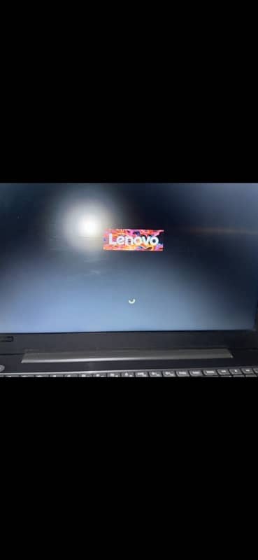 lenove ideapad v330 8+5 256gb 2