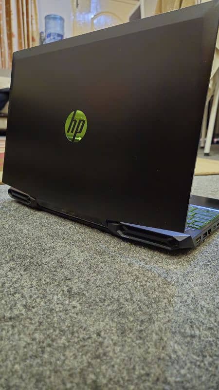 HP Pavilion 15 Gaming (acid green) i5 9th gen , 16 Gb Ram 0