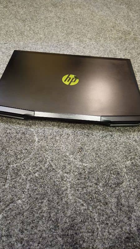 HP Pavilion 15 Gaming (acid green) i5 9th gen , 16 Gb Ram 3