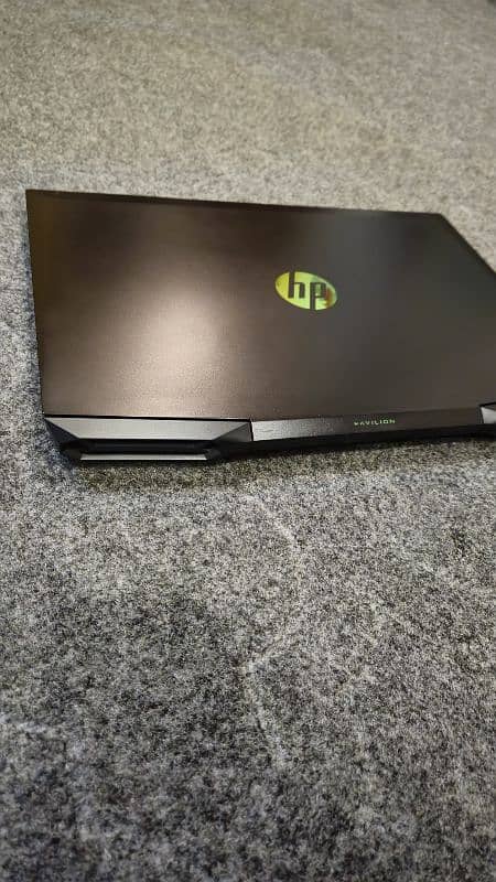 HP Pavilion 15 Gaming (acid green) i5 9th gen , 16 Gb Ram 4