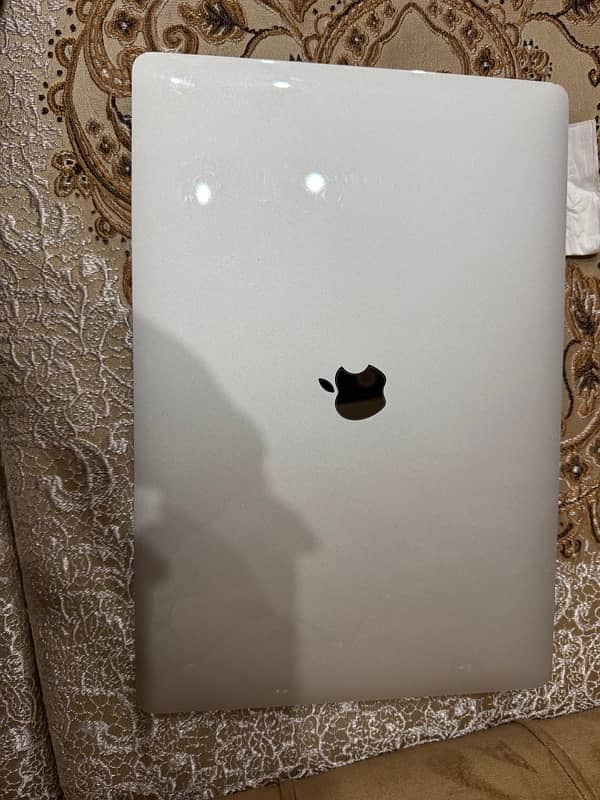 Macbook Pro 2019 10