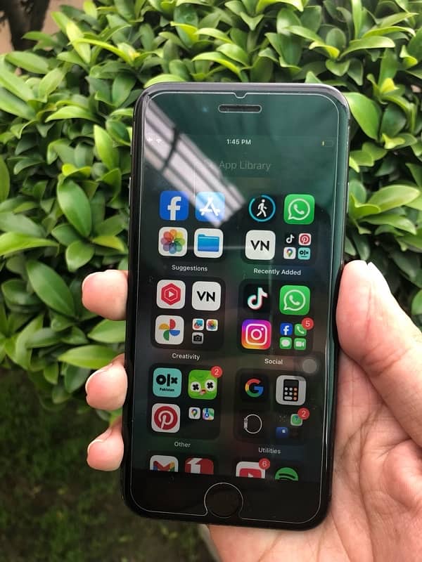 iphone 8 64gb Non pta fu for Sale in Lahore 1