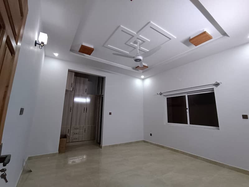 Double Storey House For Sale Location Habibullah Colony 22