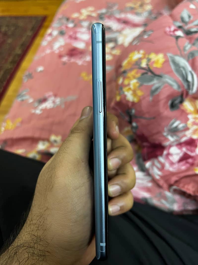 One Plus 9R 8/256GB PTA 3