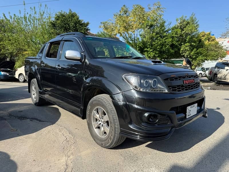 Toyota Hilux vigo 2005 3