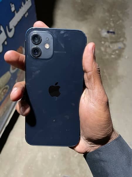 iPhone 12 64gb  factory unlock 3