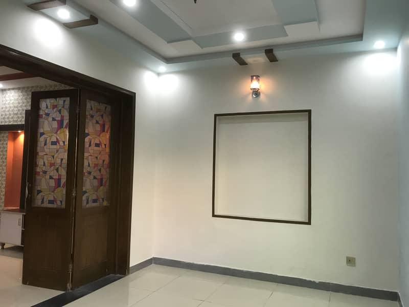 5 Marla Good Condition House For Rent In Dha 11 0